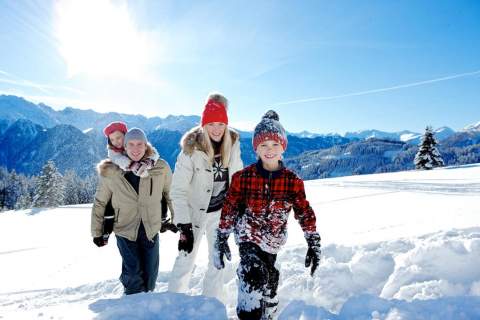 biohof-innalblick_schneegenuss-auf-dem-hochplateau-fotoqeulle_artinaction.jpg